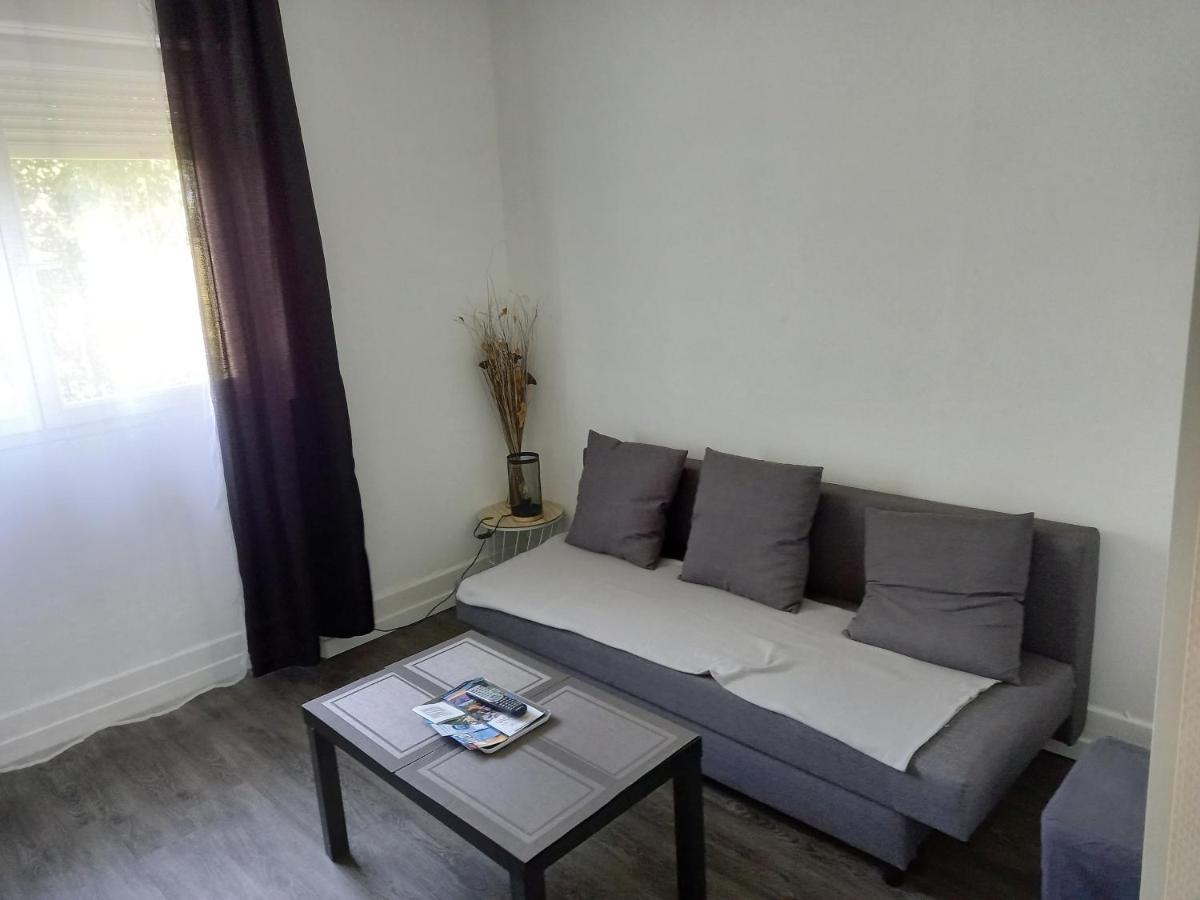 Appartement "Les Tournesols" 1Er Etage 2Ch Avec Parking A Lurs 吕尔 外观 照片