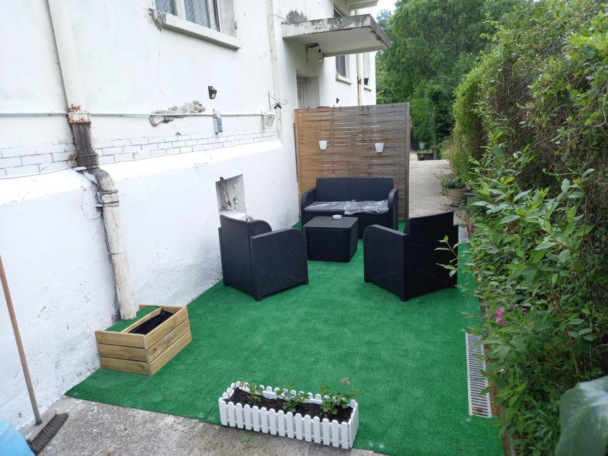 Appartement "Les Tournesols" 1Er Etage 2Ch Avec Parking A Lurs 吕尔 外观 照片
